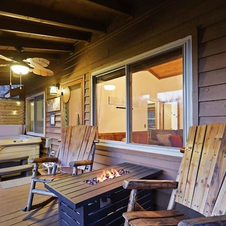 Mountain Views Hot Tub Firepit Close To Town Blue Ridge Exterior photo
