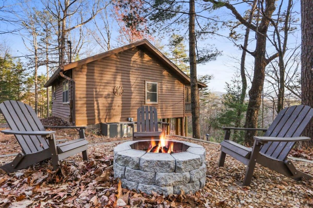 Mountain Views Hot Tub Firepit Close To Town Blue Ridge Exterior photo