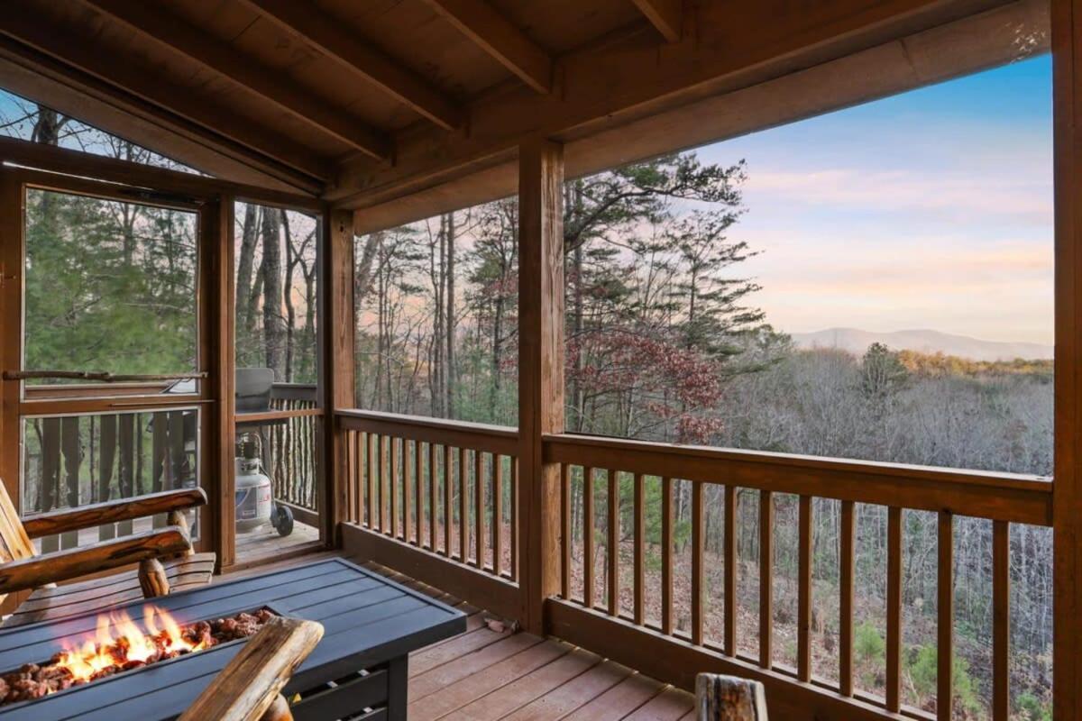 Mountain Views Hot Tub Firepit Close To Town Blue Ridge Exterior photo